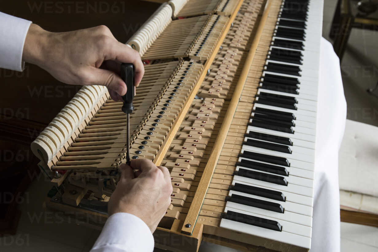 Desanimarse Sanción Fuera de borda ᐈ Como Ser Afinador de Pianos: Qué Hace y Cuánto Cobra