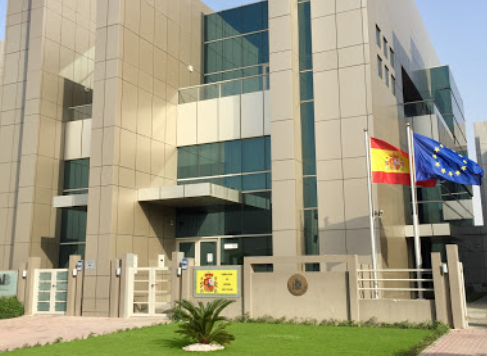 embajada de espana en emiratos arabes