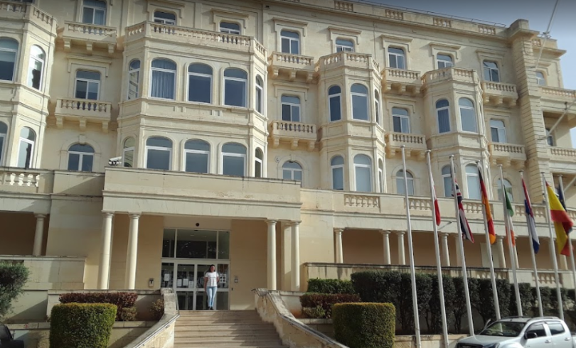 embajada de espana en malta
